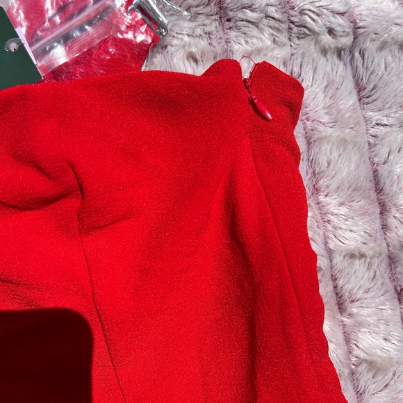 Lady in red jumpsuit ♥️ - Picture 2 of 4